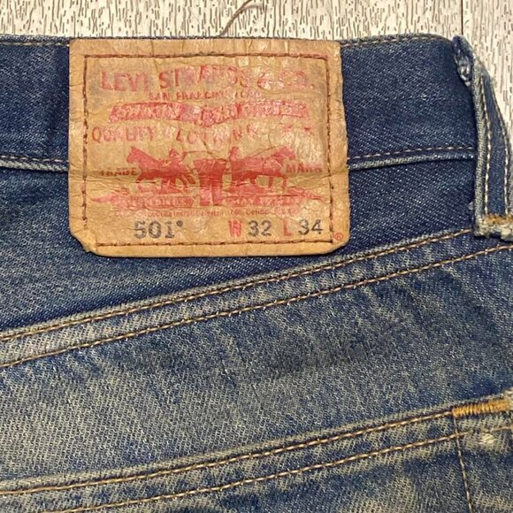 Men’s LEVI DENIM 501 STF Jeans 32x34 Straight Fit Distressed Vintage PRE OWNED - Picture 10 of 13